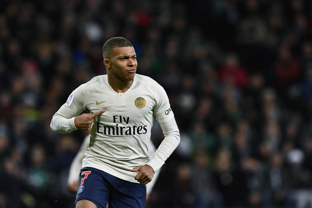 今日股市1114丨指数新高后尾盘跳水失守4000点 下周能否向上运行？